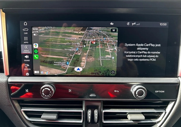 Porsche Macan cena 329000 przebieg: 32000, rok produkcji 2022 z Warszawa małe 352